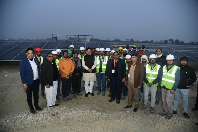 कानपुर की छतें बनीं