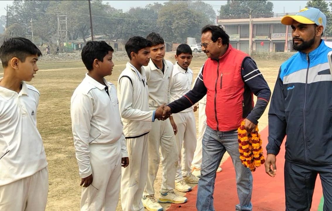 त्रिवेणी क्लब ए ने जीता उद्घाटन मुकाबला