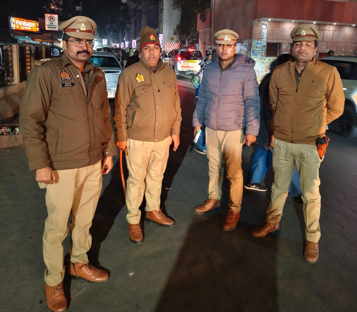 लखनऊ पुलिस ने डग्गामार वाहनों के खिलाफ विशेष चेकिंग अभियान चलाकर अवैध संचालन रोका